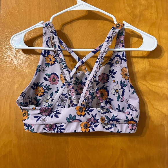 BECCA floral workout set - Picture 2 of 7